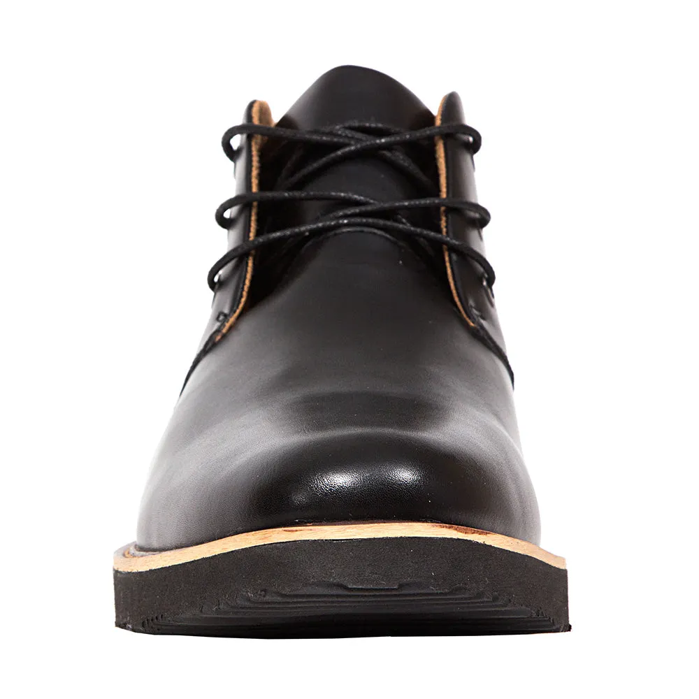 Men's Walkmaster Chukka Boot in Black