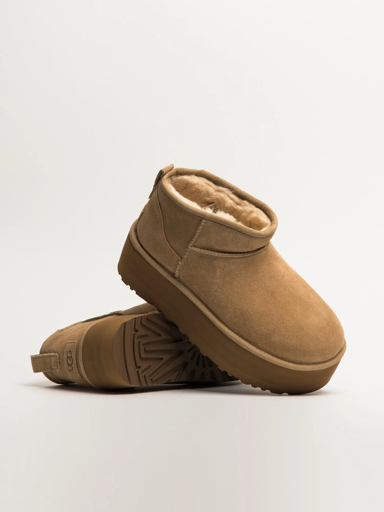 WOMENS UGG CLASSIC ULTRA MINI PLATOFRM